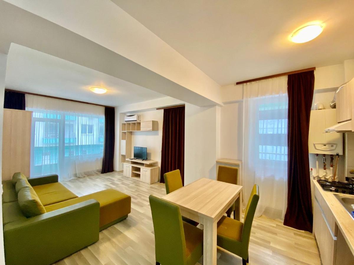 Catalina Summerland Apartaments Mamaia Nord Exterior photo