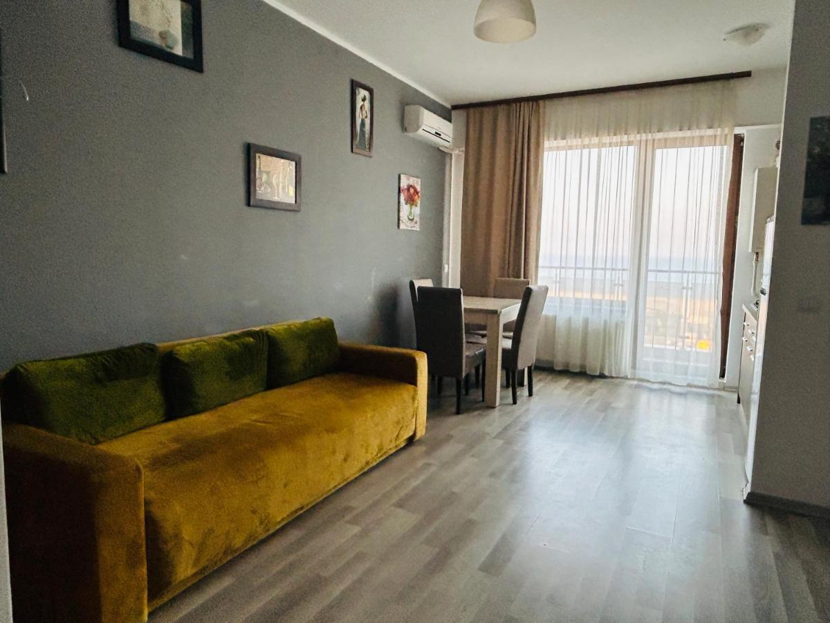Catalina Summerland Apartaments Mamaia Nord Exterior photo