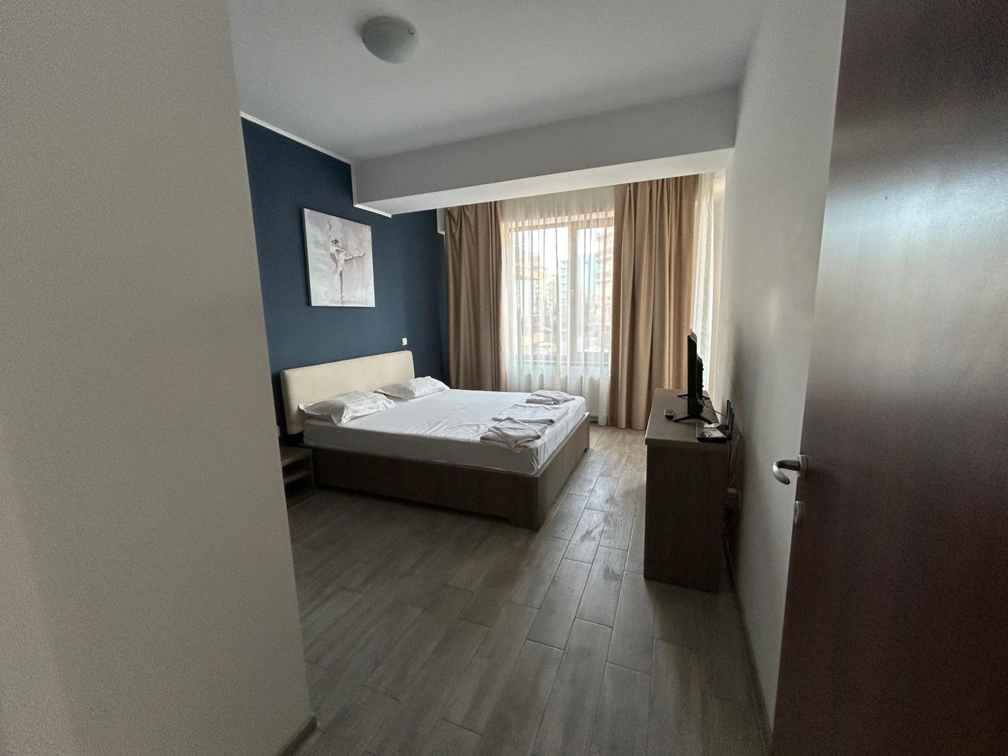 Catalina Summerland Apartaments Mamaia Nord Exterior photo