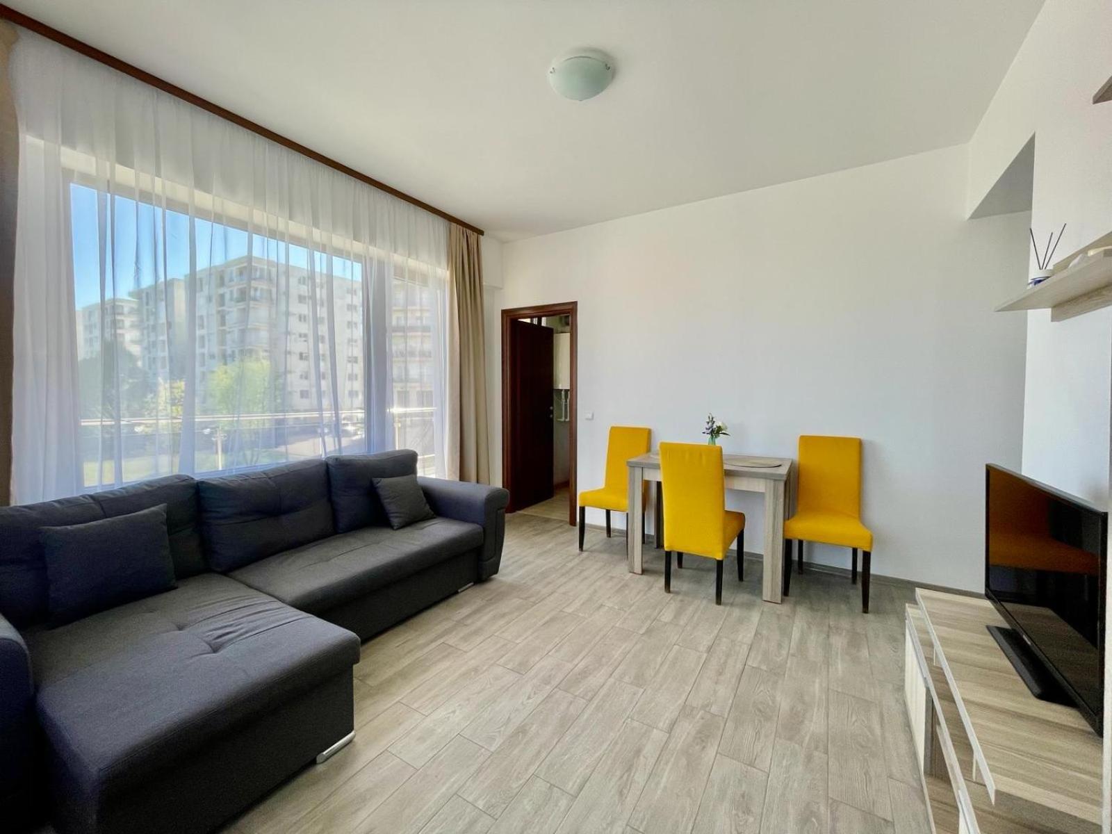Catalina Summerland Apartaments Mamaia Nord Exterior photo